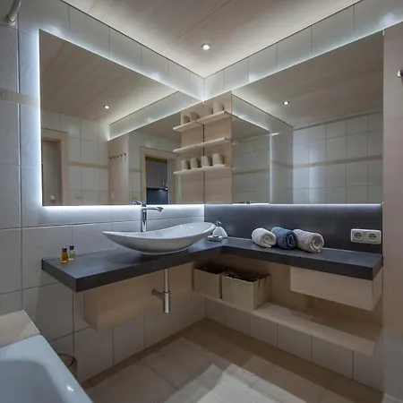 Arlsuites * Sankt Anton am Arlberg