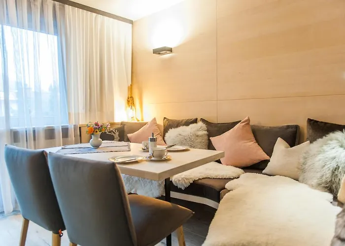 Arlsuites بيت ضيافة سانكت أنتون ام ارلبرغ